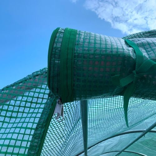 Outsunny 15x 7x 6.5 Walk-in Tunnel Hoop Greenhouse, Green House With Polyethylene PE Cover, Steel Frame, Roll-Up Zipper Door & Windows For Flowers, Vegetables, Tropical Plants, Green