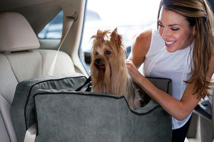 Snoozer Lookout I Dog Car Seat. A calm, considered pick for modern pet homes.