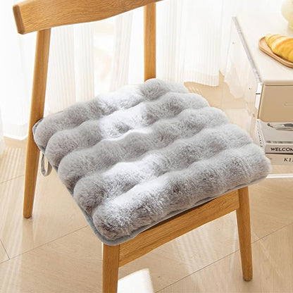 Square Faux Fur Seat Cushion, Faux Rabbit Fleece Chair Pad, Winter Thick Plush Cushions for Dining Chairs, Comfy Lazy Sofa Office Floor Pillow, Cute Bedroom Decor(Gray,1pc/17.7×17.7inches)
