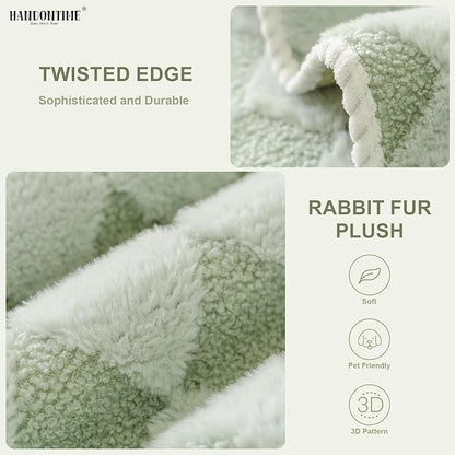 HANDONTIME Non-Slip Pet Couch Cover Washable, Plush Faux Fur Couch Protector for Cushion Pet-Friendly Sofa Covers for Dogs, Checkered Diamond Sectional Covers Dog Mat for Sofa (Green, 35.6" x 70.9")