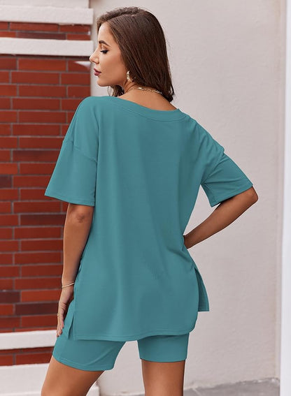 Ekouaer Womens Pajamas 2 Piece Lounge Sets Oversized V Neck T-Shirts Tops Biker Shorts Set Workout Reversible Tracksuit S-XXL