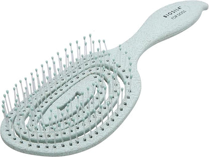 BioSilk for Pets Eco Friendly Detangling Pin Brush for Dogs, Gentle Dog Grooming Brush Designed to Help Remove Knots and Tangles and Support Healthy Coats for All Dogs | Gentle grooming brush removes knots and tangles, supports healthy coats for all do...