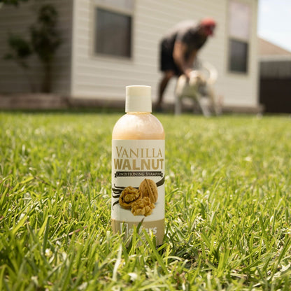 Jeffers Pet Vanilla Walnut Exfoliating Dog & Cat Conditioning Shampoo